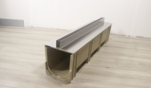 中欧（中国）-中缝